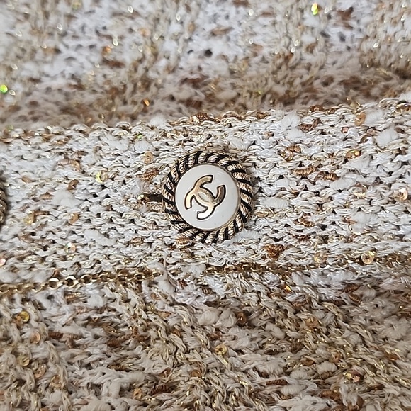 Chanel Limited Edition gold tweed jacket - Picture 10 of 14